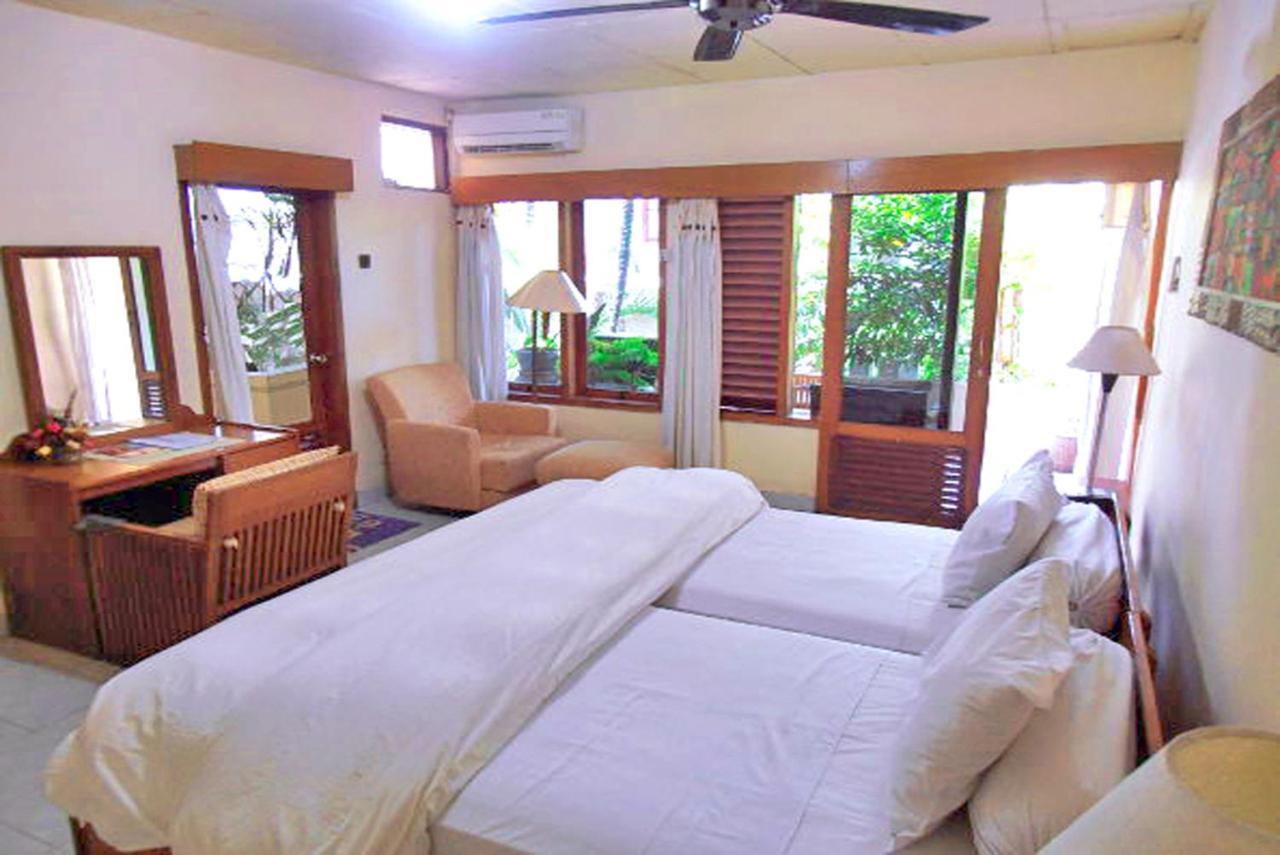 Nakula Familiar Inn Denpasar Exterior foto
